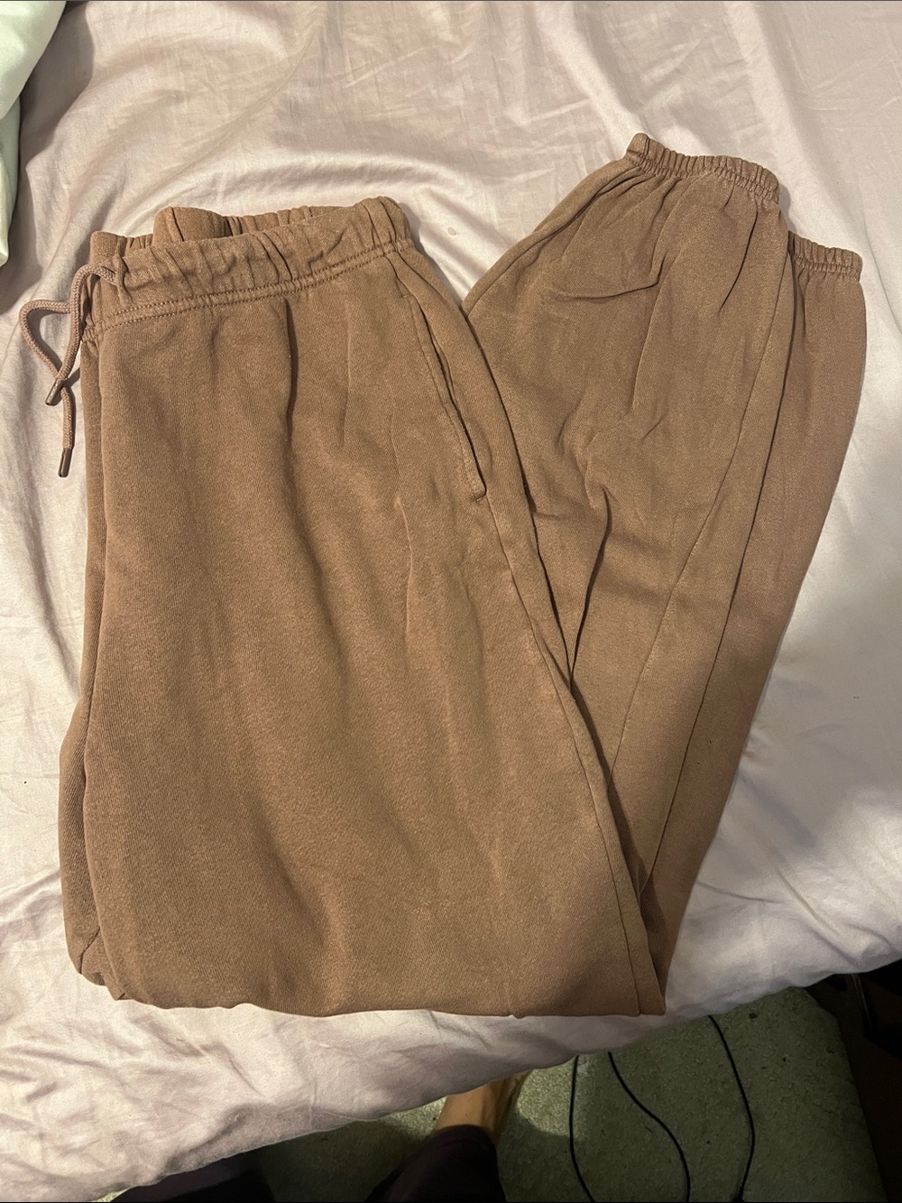 Old Navy Men's Tan Drawstring Joggers